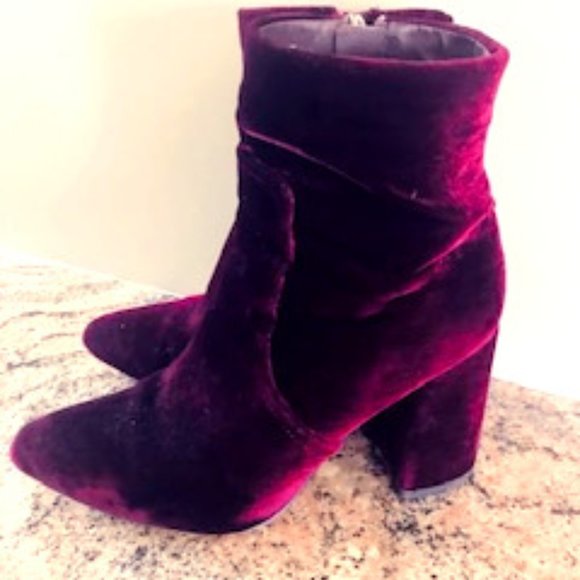 Steve Madden Shoes - Steve Madden Velvet Block Heel Ankle Boot